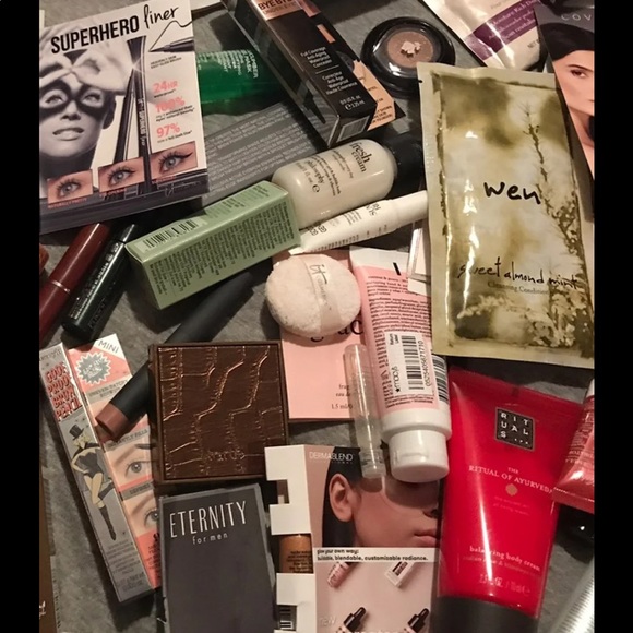 Samples Galore & Bags . - Picture 5 of 6